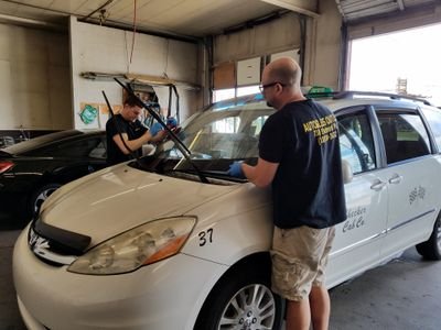 Family owned business offering auto glass replacement for Tulsa, Ok metro area