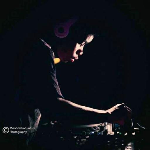 Deep tech,Afro tech and Afro house music Junky started Deejaying in 2012 became a resident DJ at 2014 and now a freelancing DJ