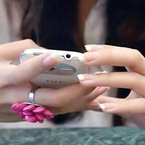 MeerabK44619324's profile picture. 