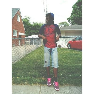 dloading54's profile picture. 