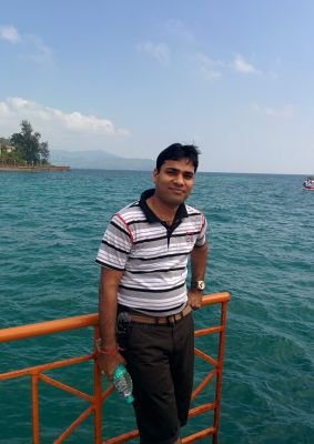 VaibhavKushwaha's profile picture. Software Engineer