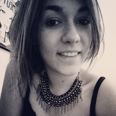 Travaille pour devenir et non pour acquérir ✨. 160815 ☄