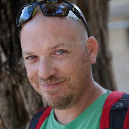 Professional tester @ Vimeo, amateur illustrator, amateur bass and harmonica player, father, gamer, hiker, geek, nerd. Possibly a dork as well.