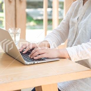 拡散希望!期間限定‼1ヶ月で10万稼ぐ方法お伝えします!副業や夢・個人事業主の方・欲しいものがある方にピッタリ!詳しくはここへメッセージを下さい( *´艸`)https://t.co/QnCfCqG3Jr