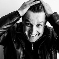 Flavio Insinna (@insinnaflavio) 's Twitter Profile Photo Flavio Insinna (@insinnaflavio) 's Twitter Profile Photo