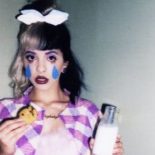 lila_is_singing's profile picture. Im a crybaby