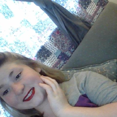 I am into @JustinBiebe I am 13. I am pretty. and everyone is pretty in their own ways. Not everybody is perfect but ` the way they act doesn't mean their weird.