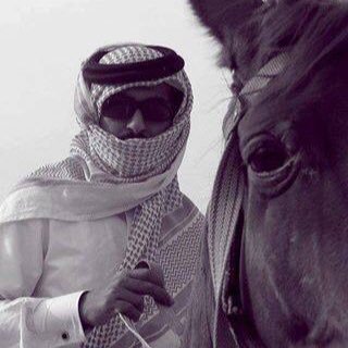 ترى الكلام الزين مثل المفاتيح . يفتح لك ابواب القلوب الصعيبه.