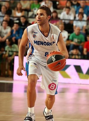 Ex Jugador de basquet...🏀🗑
Entrenador asistente Hereda San Pablo Burgos💙
Papa y marido feliz 👨👩👧👦❤