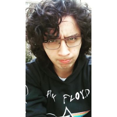 xalapaboy's profile picture. me maman los libros y disque quiero ser escritor