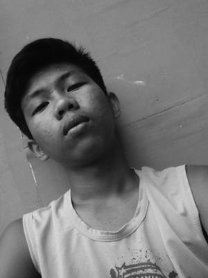 ian_onetwothree's profile picture. Second account