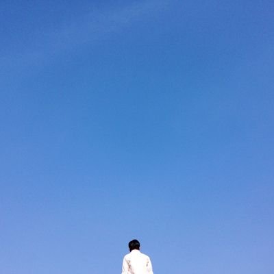 niamdaroni's profile picture. 