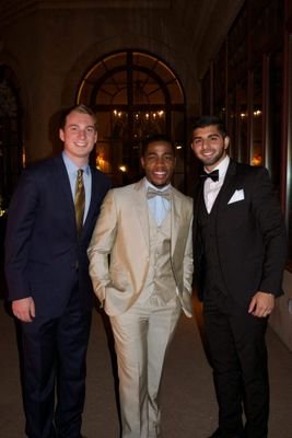 real__dill's profile picture. Lover of sports, bacon, Oxford commas and irony.