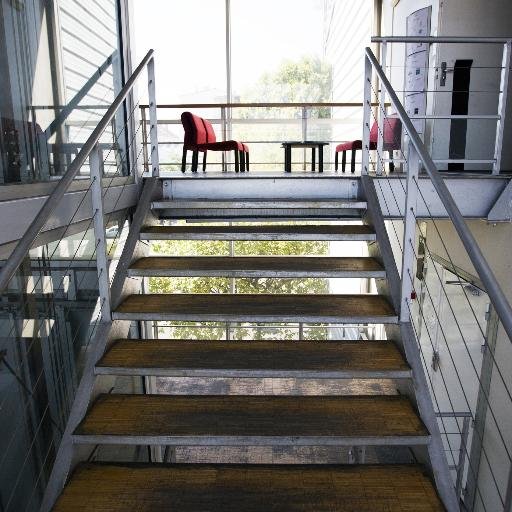 Responsable de la pépinière d'entreprises Atrium à #Montreuil @EcoEstEnsemble @est_ensemble
Partenaire et coordinateur accompagnement @ResonancesS