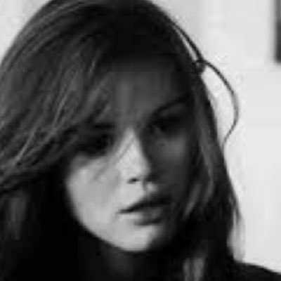 elizabethwilsx's profile picture. follow back squad