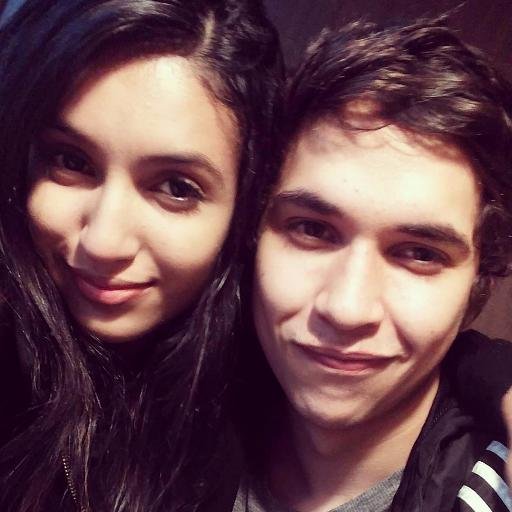 Inteligente, aquele que recua, que vive abrindo mentes, sem deixar que os outros mudem a sua.