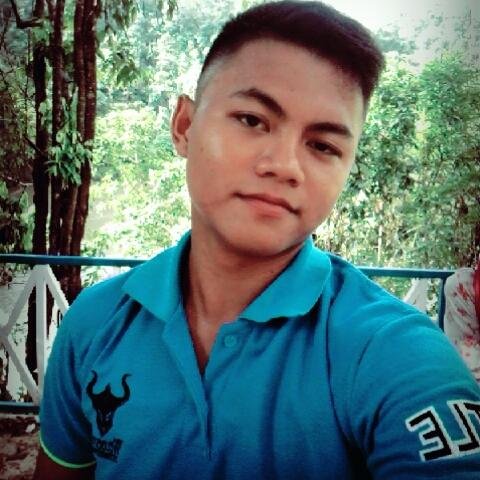 herian888's profile picture. a