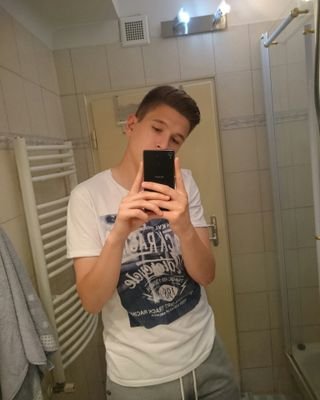 dejan1999_3's profile picture. 