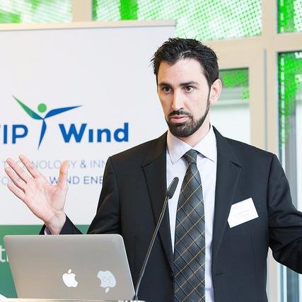 Renewable energy and Hydrogen expert. Chief Policy Officer @H2europe