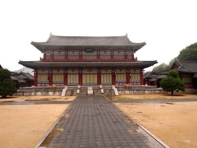 황제를 꿈꾸며