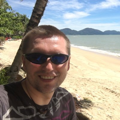 Traveller, digital nomad, photography, scuba diver, rock climbing, hiking, backpacking, kayaking, adventurer.