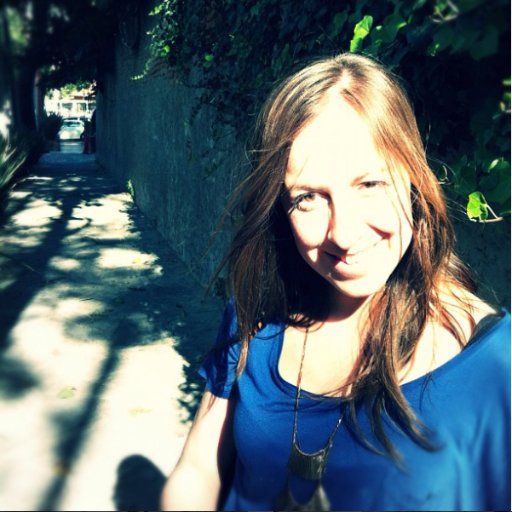 taydowera's profile picture. 