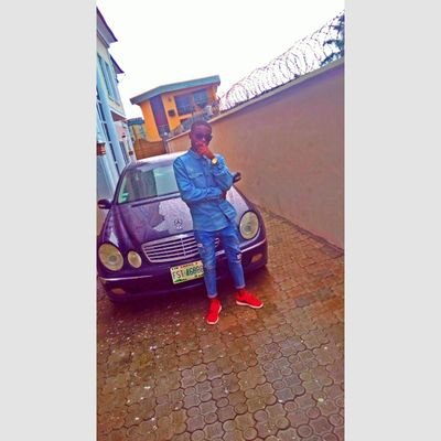 extraordinary talented singer/songwriter performing artist
For bookings:call☎08147476249 OR email:book2flex@gmail.com