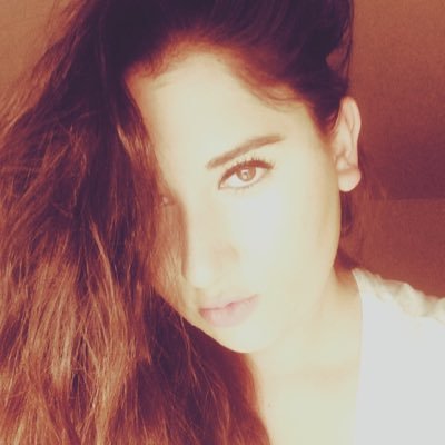 AndiiResines's profile picture. Fuck what people think.