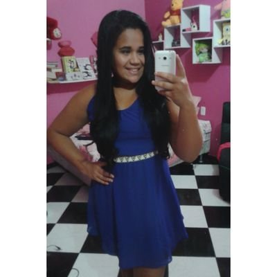 A luz que me guia é bem mais forte do que os olhos que me cercam! ✨.
Namorada do @nandosilva09_