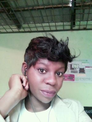 Best makeup artist 2014| fashion designer| actress| I T at UNESCO/ UN| citizen journalist at MAMA SOSA PROJECT