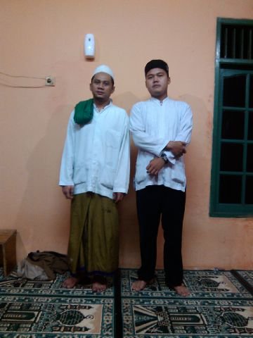 Dengan mencintai Muhammad Saw maka hidup kita akan menjadi lebih sempurna..