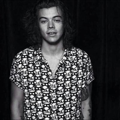 FOLLOW @smoIharry