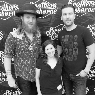 Love Lady A & Brothers Osborne - country music fan, wife,  mom of 2 adorable fir babies, daughter, sister, friend, educator