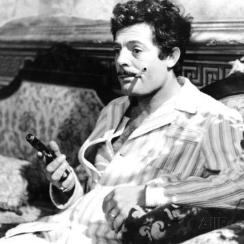 JulSpamalot's profile picture. 