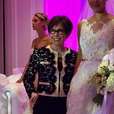 Former Bridal Designer of Anne Barge, runner, dog-lover, music, arts,books. My causes are Alzheimer’s Research and Westside Future Fund.
