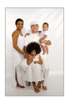 Optimistic Realist. Proudly Kullid. Husband & Daddy of 2 beautiful Daughters& 1 Handsome Son. @ManUtd & @Bokrugby. Just Be.