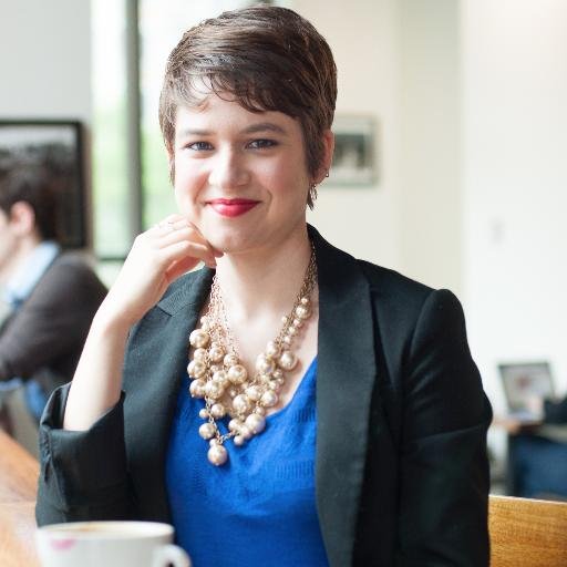 I help women leaders defy the status quo, amplify their influence and expand their wealth and power through thought leadership. Click👇 to learn: