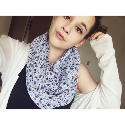 Profile Picture of Danielle Davison (@thatavongirl_) on Twitter