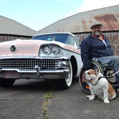 passionner de voiture ancienne, paraplégique #vivrelemieuxpossible.(PS: je voterai Z)🇫🇷♿️🌿⚜️⚜️