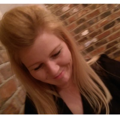 iles_leigh's profile picture. 