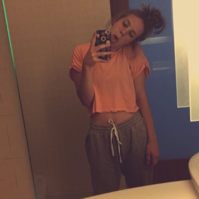 sarahh_gordoo's profile picture. I don't even know anymore