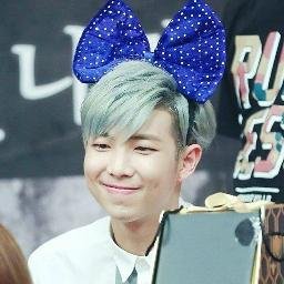 CarolNamjoon17's profile picture. 