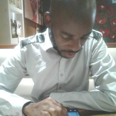 SenzoZ1's profile picture. 