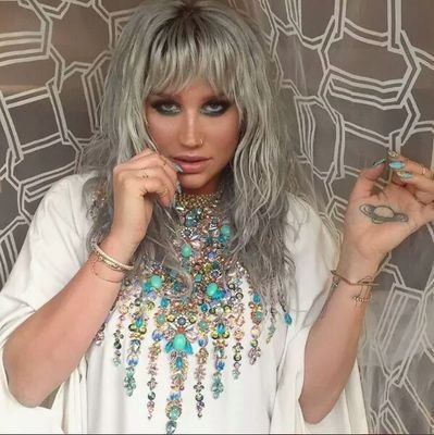 I'm a rainbow. ♡ Kesha is my idol ♡ 
                                    TRUE COLORS  #SetKeshaFree