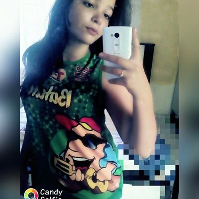 Ela tem um toque especial que te alucina, o jeito de mulher, olhar de menina ♡