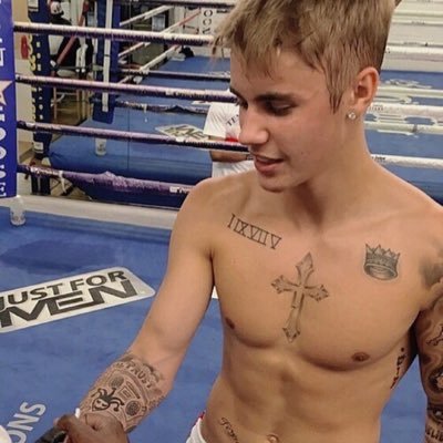 justinrpghvg's profile picture. that pussy knows me better than i know myself