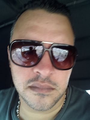 أنا الذى باﻵمر المحال أغتوى