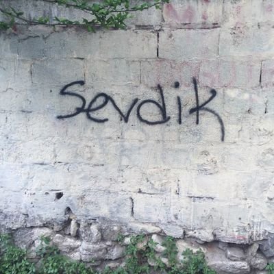 Sevdik ama; SEVİLMEDİK...