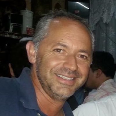 Enamorado de la naturaleza y todas sus expresiones, incluidas las difíciles...en una de esas los hombres atinamos!!!