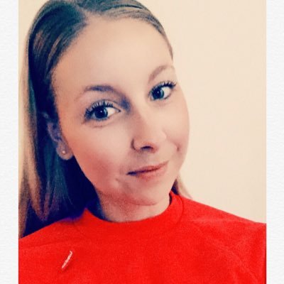 Eigenaresse Diëtistenpraktijk Tahnee Lifestyle | Diëtist (sport) | Leefstijlcoach | Gedragscoach | Gek op yoga & Hardlopen | Blogger |